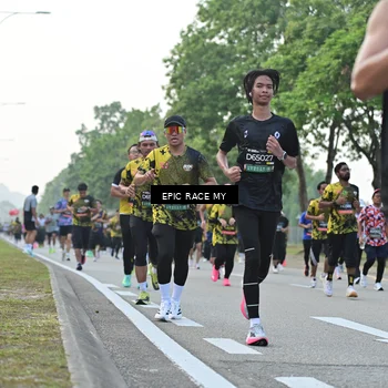 Runner Photo 6201272