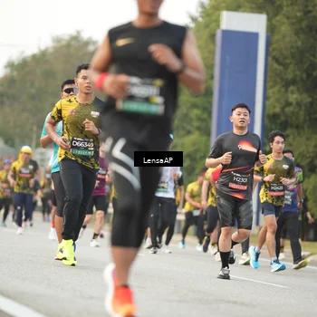 Runner Photo 6201322