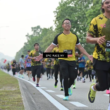 Runner Photo 6201323