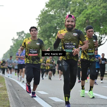 Runner Photo 6201324