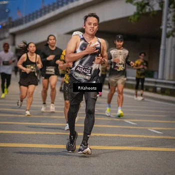 Runner Photo 6201379