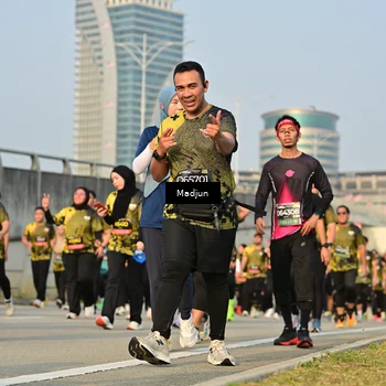 Runner Photo 6201408