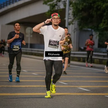 Runner Photo 6201436