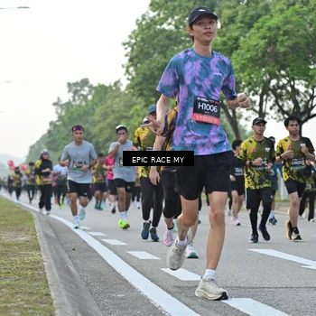 Runner Photo 6201455