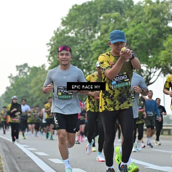 Runner Photo 6201460