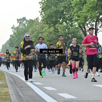 Runner Photo 6201472