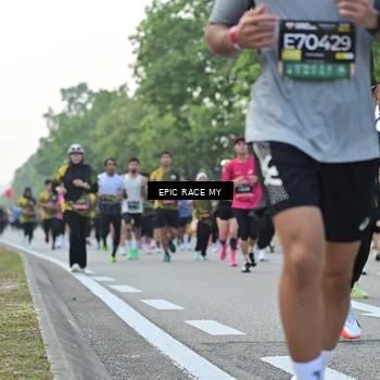Runner Photo 6201475
