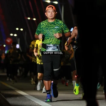 Runner Photo 6201495
