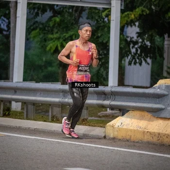 Runner Photo 6201511