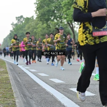 Runner Photo 6201514