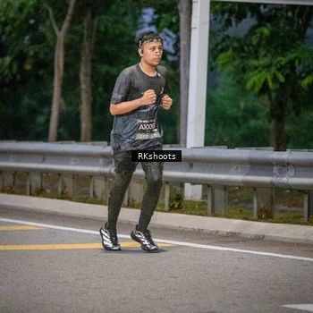 Runner Photo 6201521