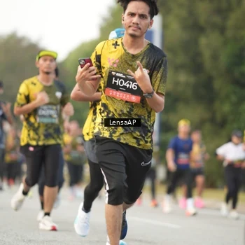 Runner Photo 6201523