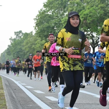 Runner Photo 6201545