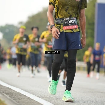 Runner Photo 6201546