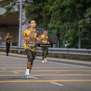 Runner Photo 6201570