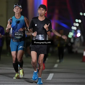 Runner Photo 6201579