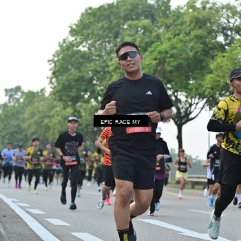 Runner Photo 6201603
