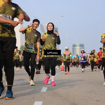 Runner Photo 6201659
