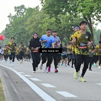 Runner Photo 6201664