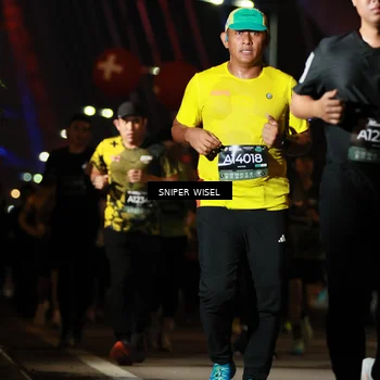 Runner Photo 6201689