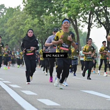 Runner Photo 6201705