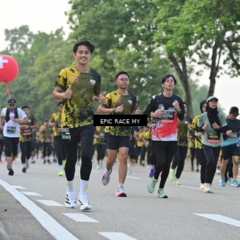 Runner Photo 6201717