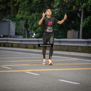 Runner Photo 6201718