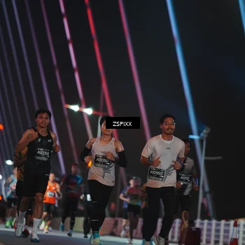 Runner Photo 6201729