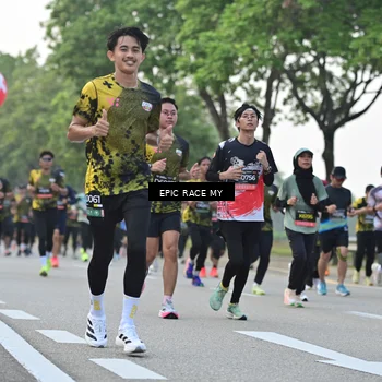 Runner Photo 6201759