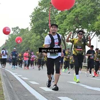 Runner Photo 6201782