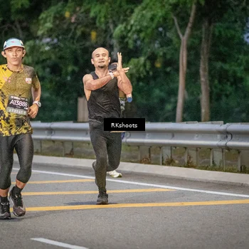Runner Photo 6201813