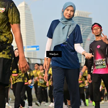 Runner Photo 6201815