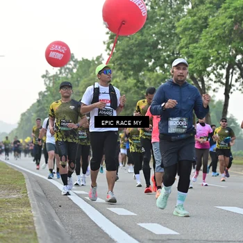 Runner Photo 6201823
