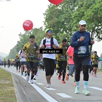 Runner Photo 6201824