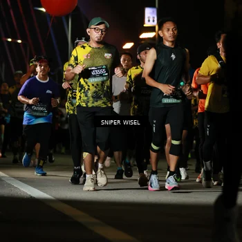Runner Photo 6201827