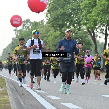 Runner Photo 6201829