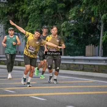 Runner Photo 6201840