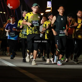 Runner Photo 6201849