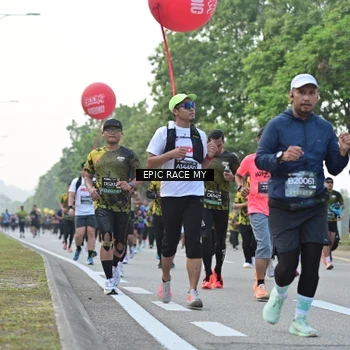 Runner Photo 6201853