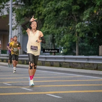 Runner Photo 6201869