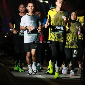 Runner Photo 6201933