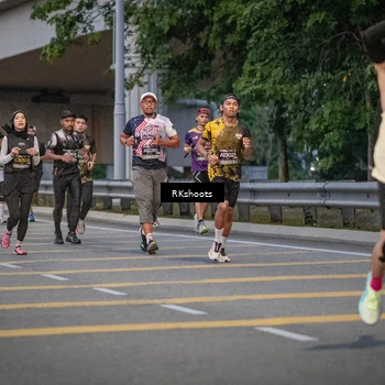 Runner Photo 6201939