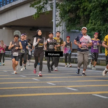 Runner Photo 6201940