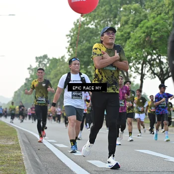Runner Photo 6201950