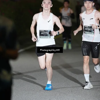 Runner Photo 6201996