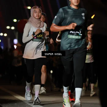 Runner Photo 6202076