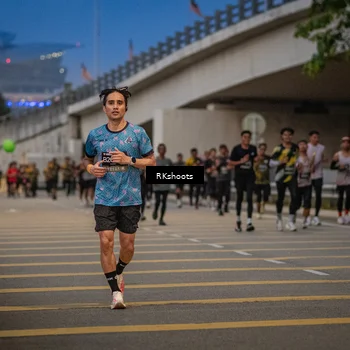 Runner Photo 6202138