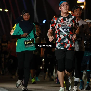 Runner Photo 6202142