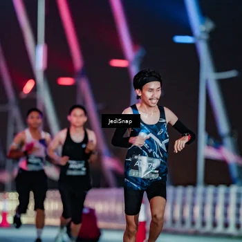 Runner Photo 6202258