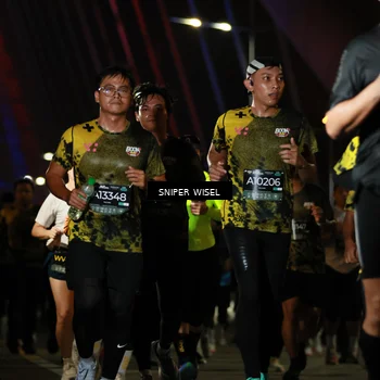 Runner Photo 6202291